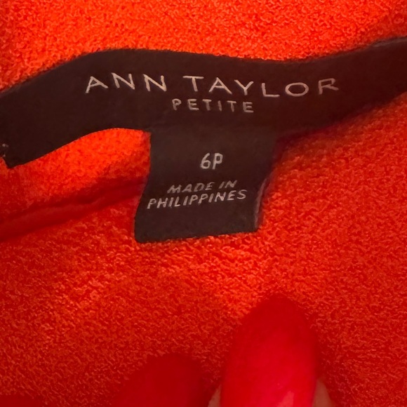 Ann Taylor pleated midi skirt. Classy elegant romantic business casual colorful - Picture 8 of 9